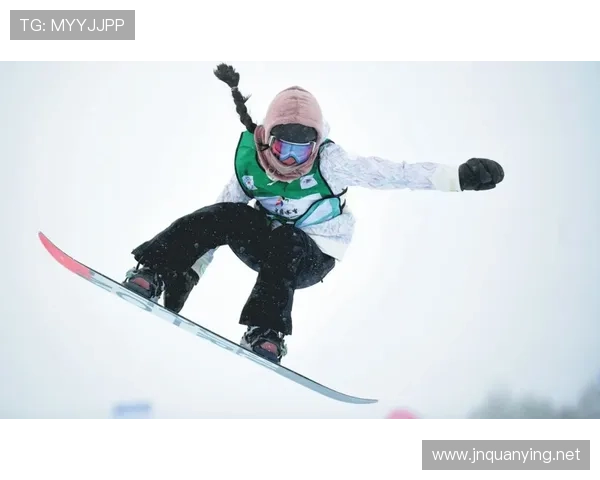 单板滑雪世界杯儿童年龄（单板滑雪 儿童）sports