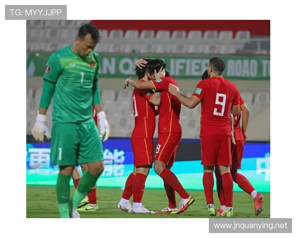 国足和越南队比图片（国足跟越南几比几）sports